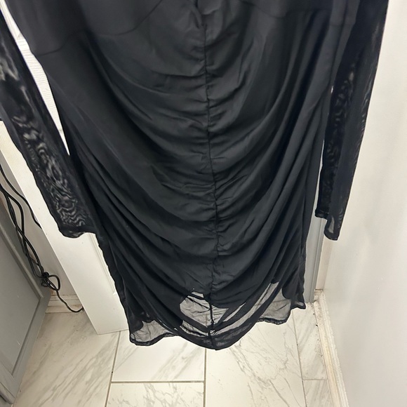 NWOT TROUVÉ black dress. - Picture 4 of 13